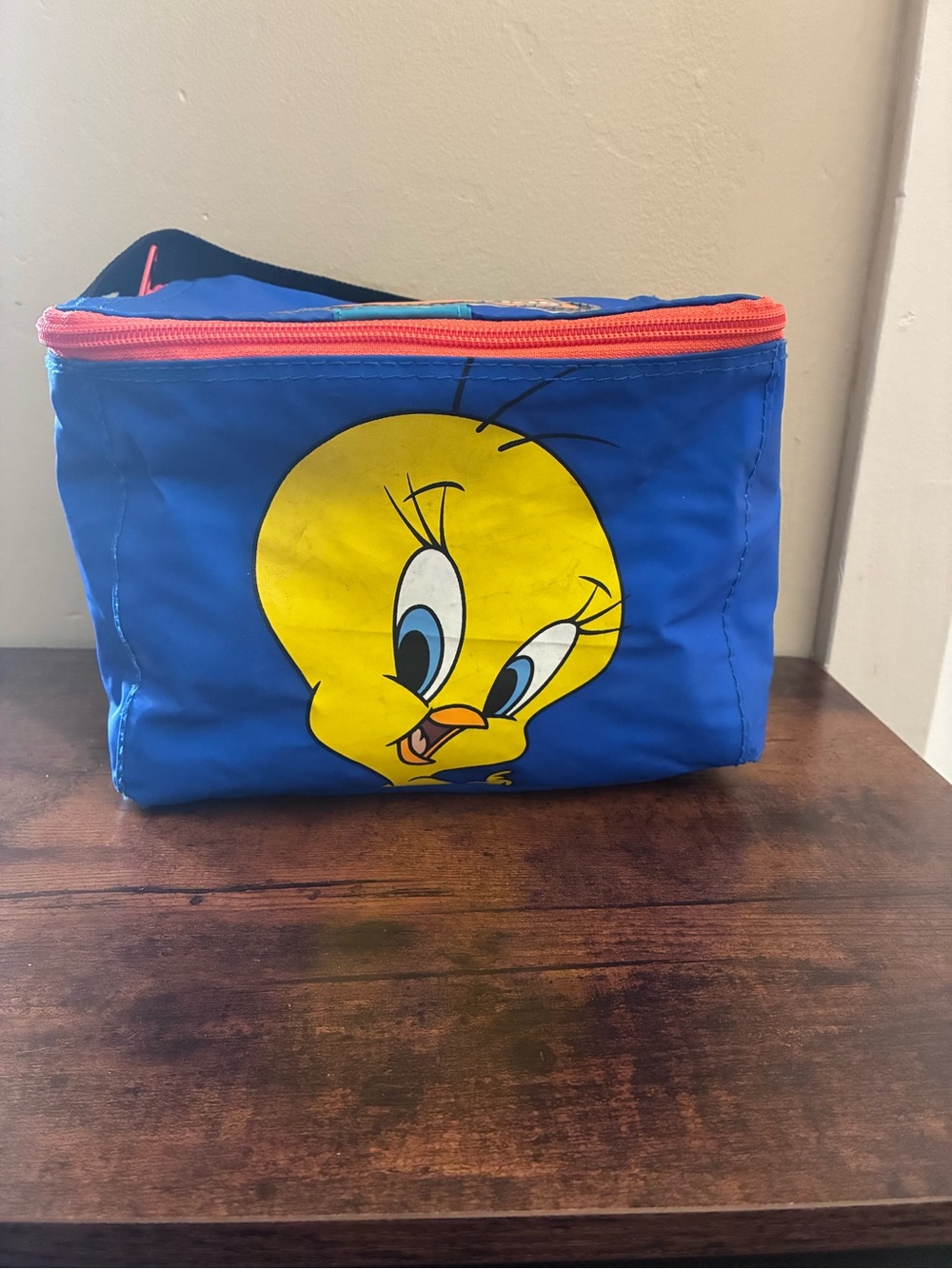 Vintage 90s Looney Tunes Insulated LunchBag Tweety Bird Rare Find